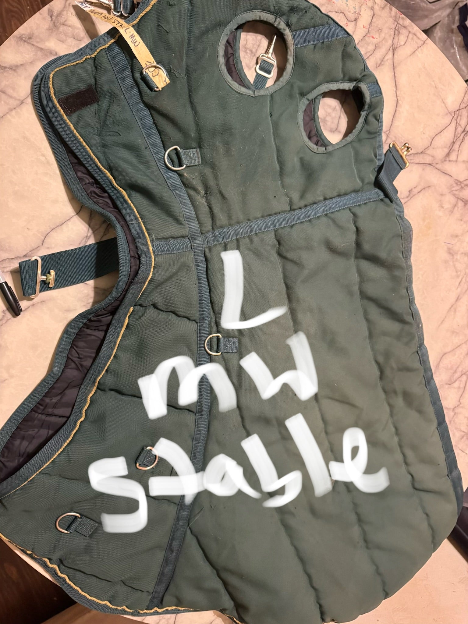Schneider’s L MW full stable hood